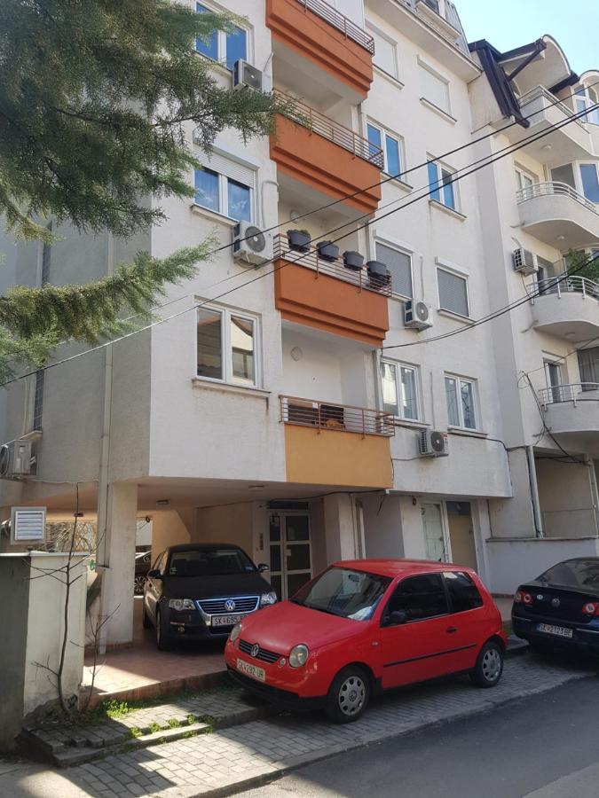 Petar'S Apartment สโกเปีย ภายนอก รูปภาพ