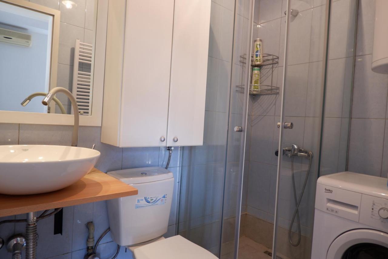 Petar'S Apartment สโกเปีย ภายนอก รูปภาพ
